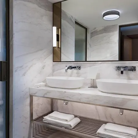 Hotel Marriott 5*
