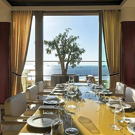 호텔 Marriott 5*