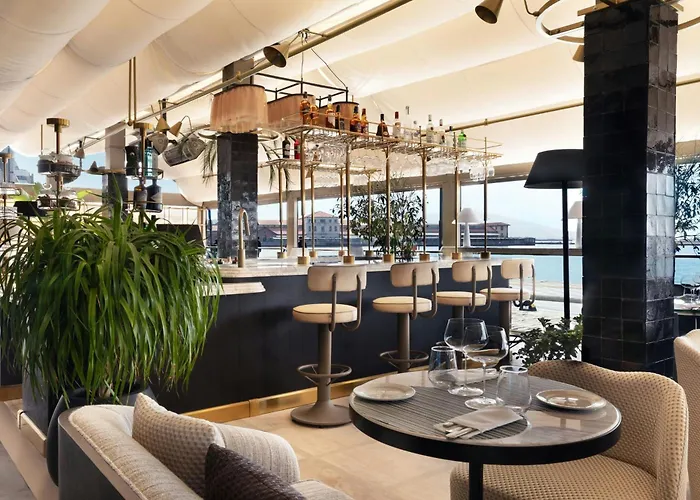 Marriott Szálloda 5*