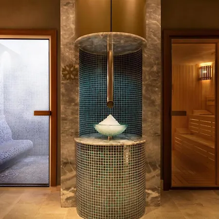 Ξενοδοχείο Marriott 5*
