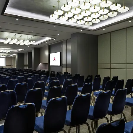 Ξενοδοχείο Marriott 5*