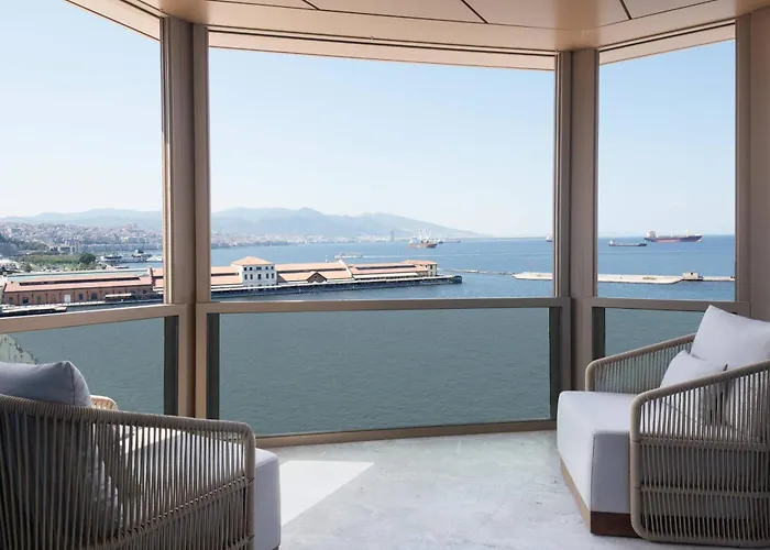 Marriott فندق إزمير